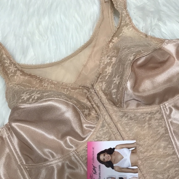 Exquisite Form Corset Bra 36C - Picture 5 of 10